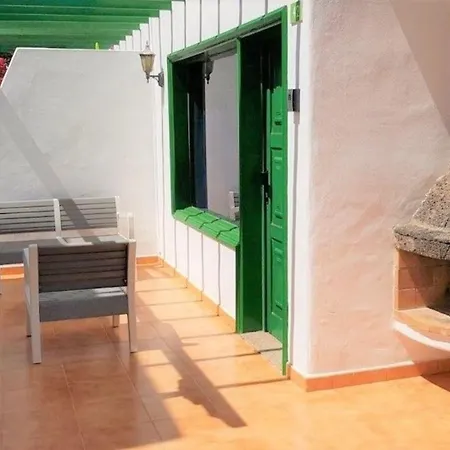 Apartment Puerto Del Carmen: Cozy For 3 On Lanzarote's South Coast *